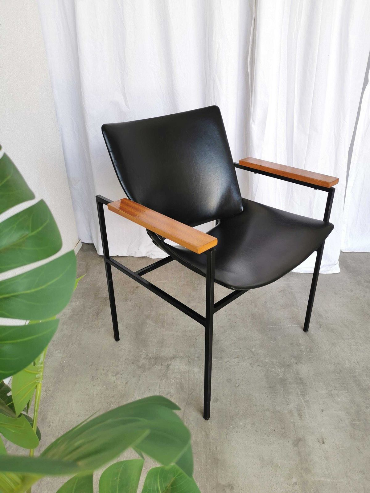 Vintage Shell (Lupina) Square Lounge Chair By Niko Kralj In 1956 For Stol Kamnik 1970s / Black Skai Leather Seat / Office Armchair