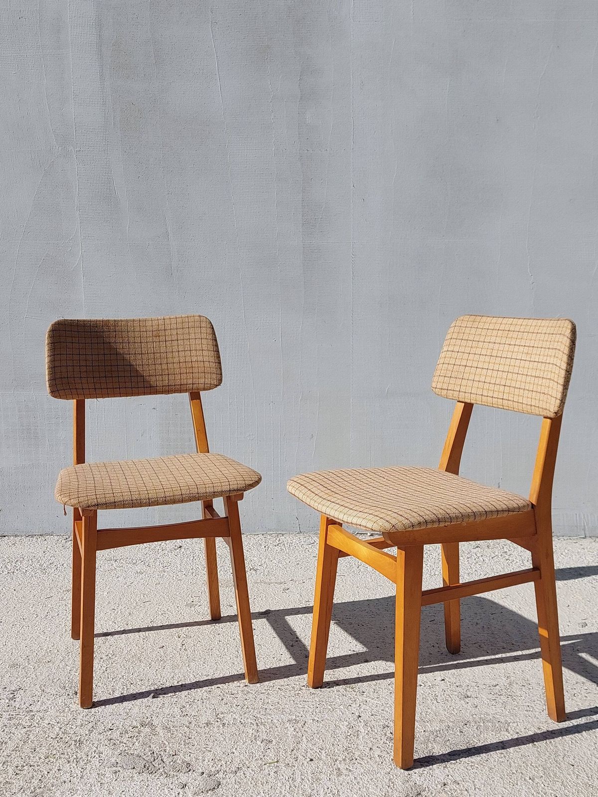 Retro Chair / Retro Dining Chair / Retro Furniture / Retro / Mid Century Modern / Mid Century Modern Chair / 70's photo vinterior