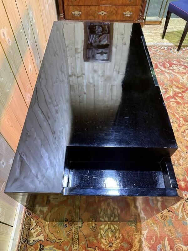 photo for sale Bureau Laqué Noir De Style Art Déco Et Sa Chaise