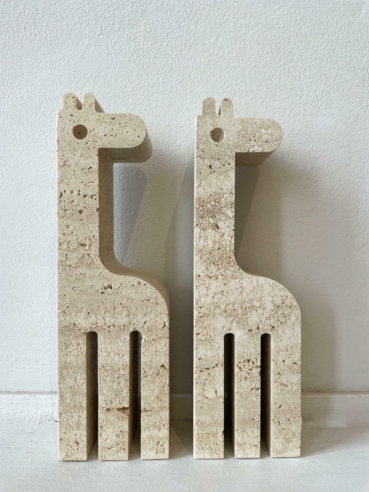 Mid Century Pair Of Giraffe Bookends By Fratelli Mannelli, Travertine, 1970s photo Home Decor