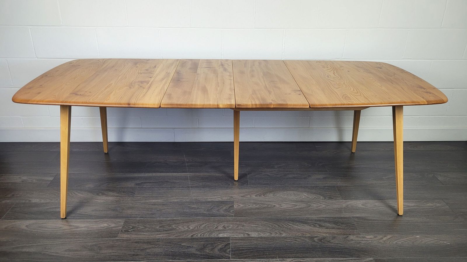 Ercol Grand Extending Dining Table, 1960s, photo Furniture