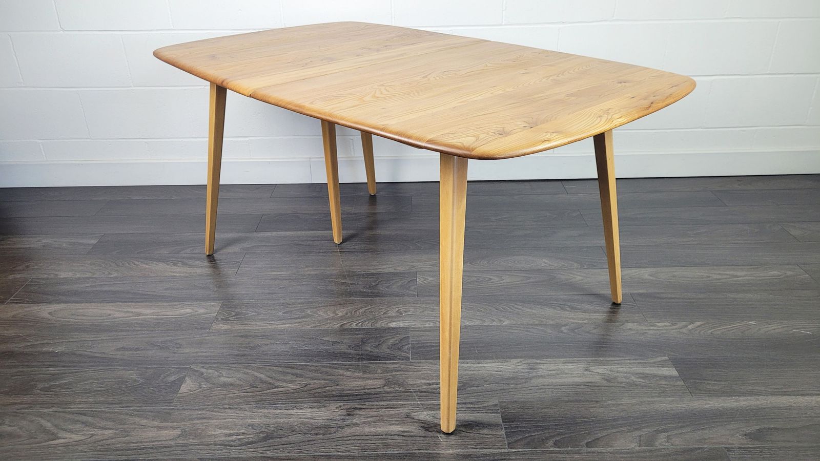 Furniture Ercol Grand Extending Dining Table, 1960s, photo