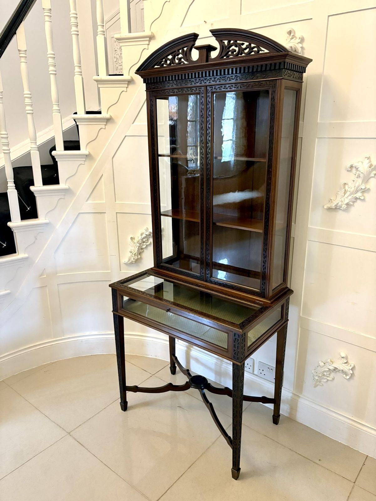Antique 19th Century Quality Carved Mahogany Bijouterie Display Cabinet photo vinterior