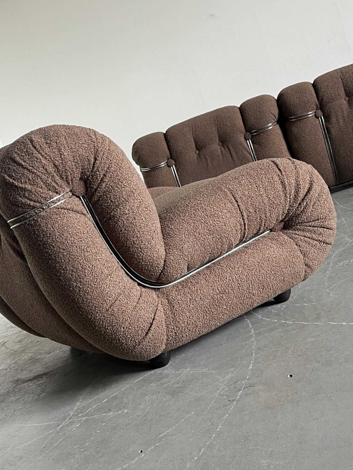 1 Of 4 Vintage Mimo Padova ‘Velasquez’ Seating Modules By In Dove Gray Boucle Upholstery And Chromed Steel, 1970s Italy photo 2961.0
