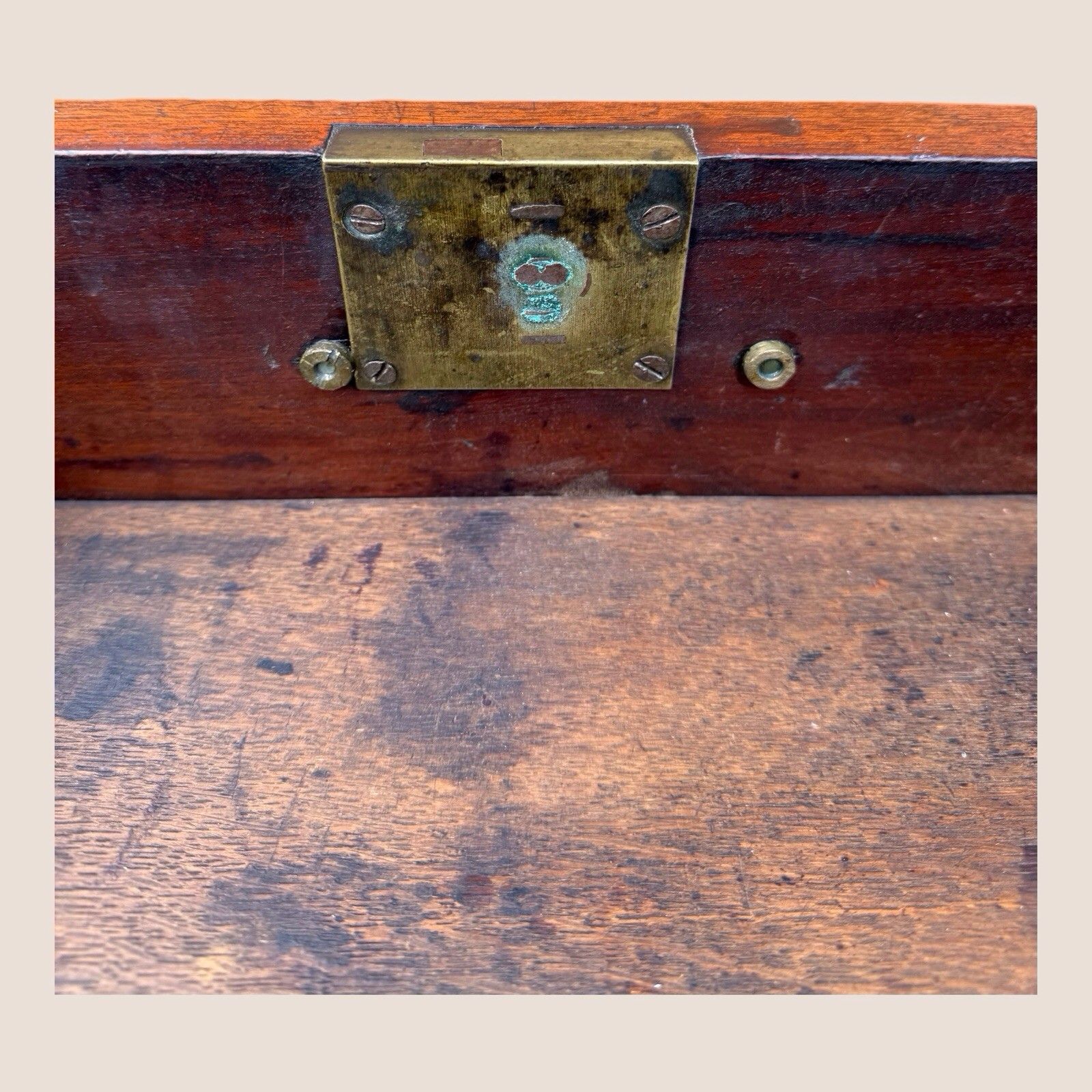 photo buy Small Antique Georgian Cuban Mahogany & Walnut Crossbanded Chest Of Drawers
