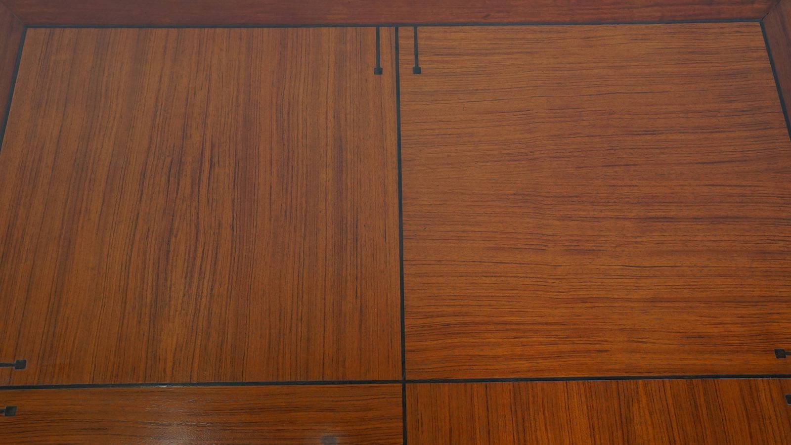 Grote, Vierkante Art Deco Salontafel – Schuitema Decoforma photo buy