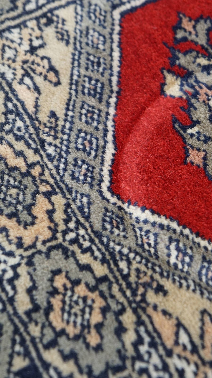 Hand Knotted Decorative Tablecloth With A Fine Pattern In Dark Blue And Red Colours 47x46cm photo Textiles