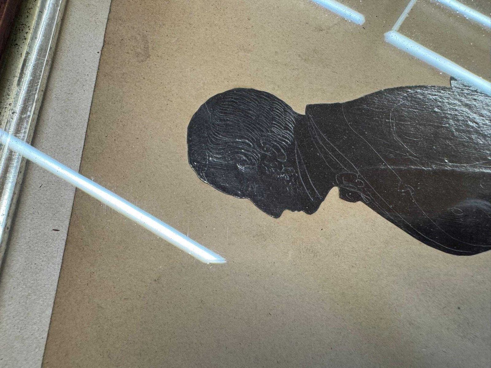 Antique 19thc Silhouette Portrait In Oak Frame – Family Scene, Signed & Rare photo vinterior