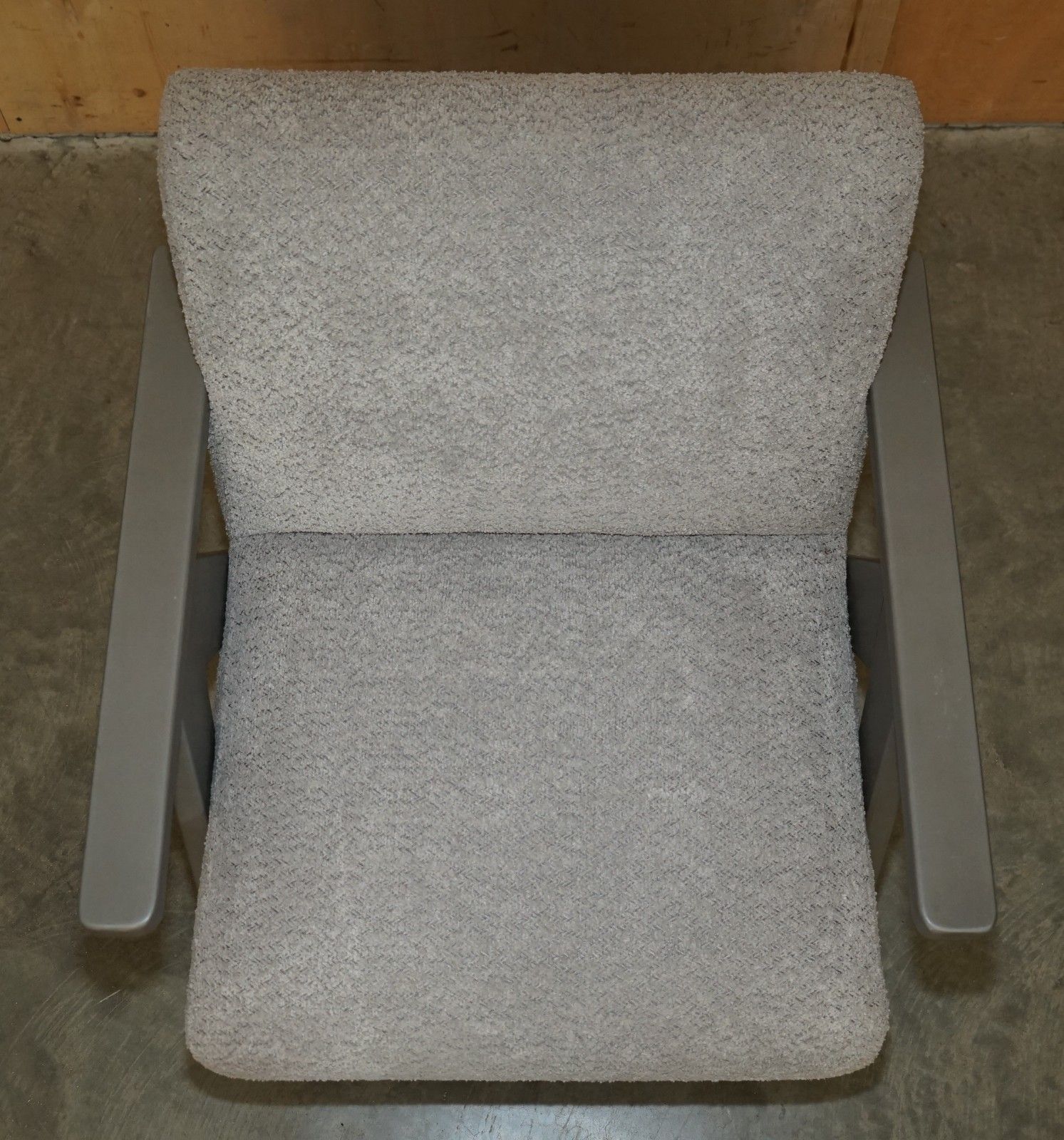 photo vintage Pair Of Exdisplay Nordic Style Edgar Armchairs Beech Wood Frames Oatmeal Fabric