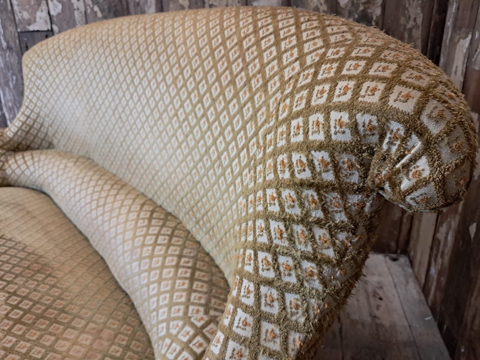 Napoleon III Sofa photo 695.0