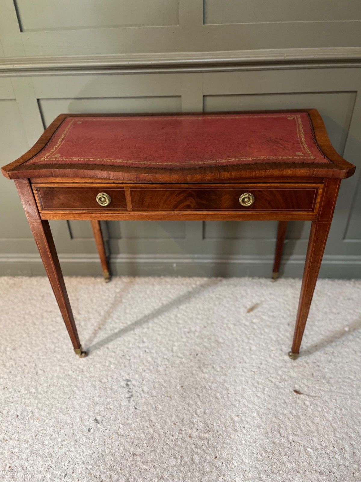 photo furniture Antique Desk With Leather Top Circa Early 1900’s.