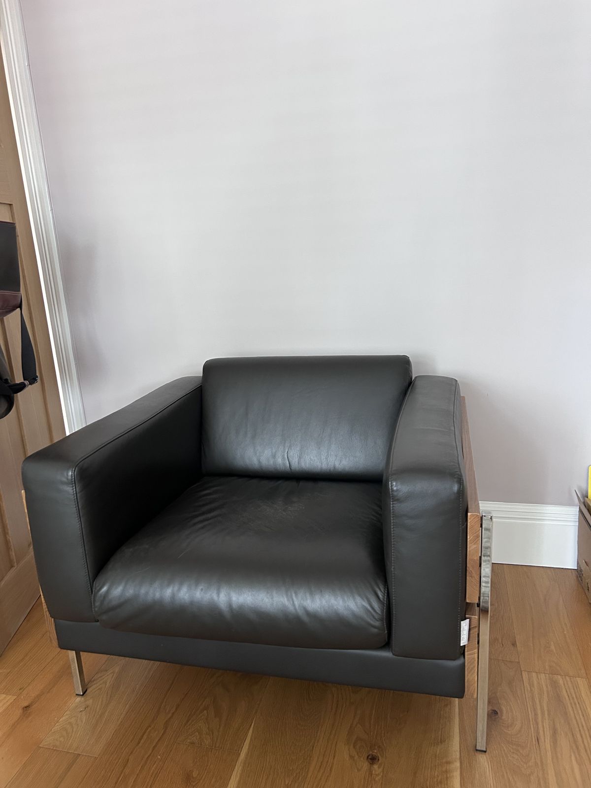 Robin Day Sofa And Chairs photo for sale