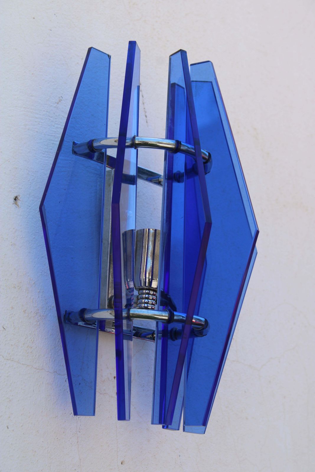 photo furniture Pair Of Wall Lamps In Blue Crystal Cobled Veca Design 1960s