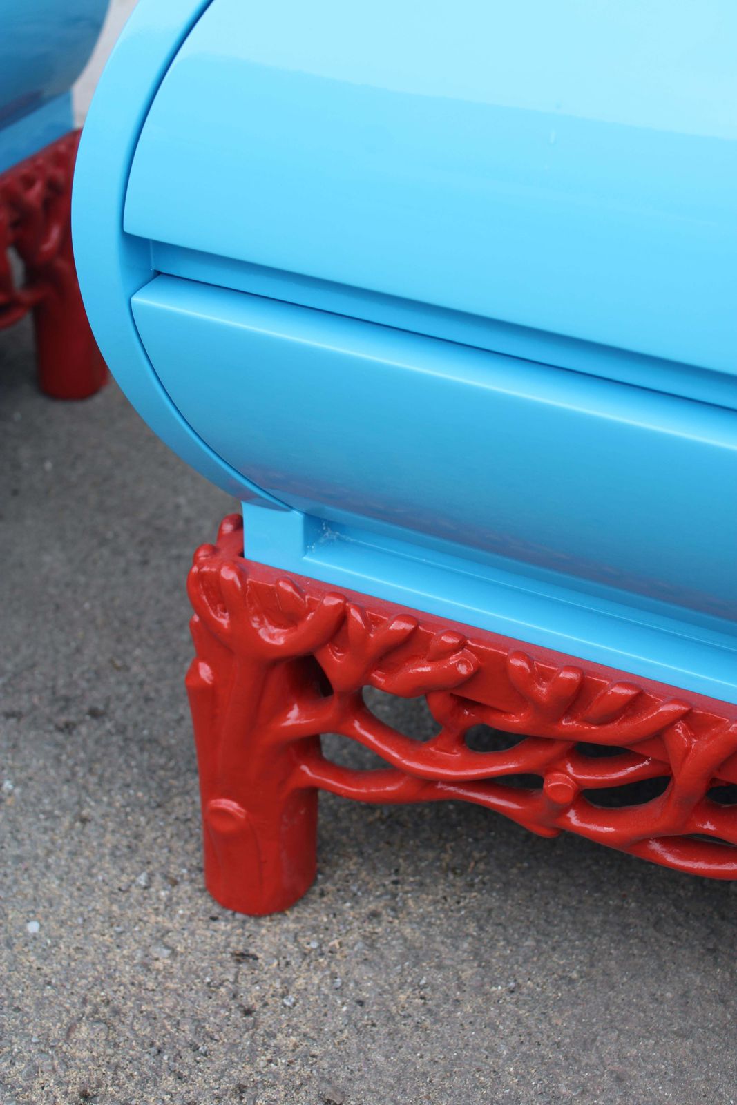 photo for sale Pair Of Arpex Nightstands 1970 Italy Turquoise And Coral Red 1970 Italy