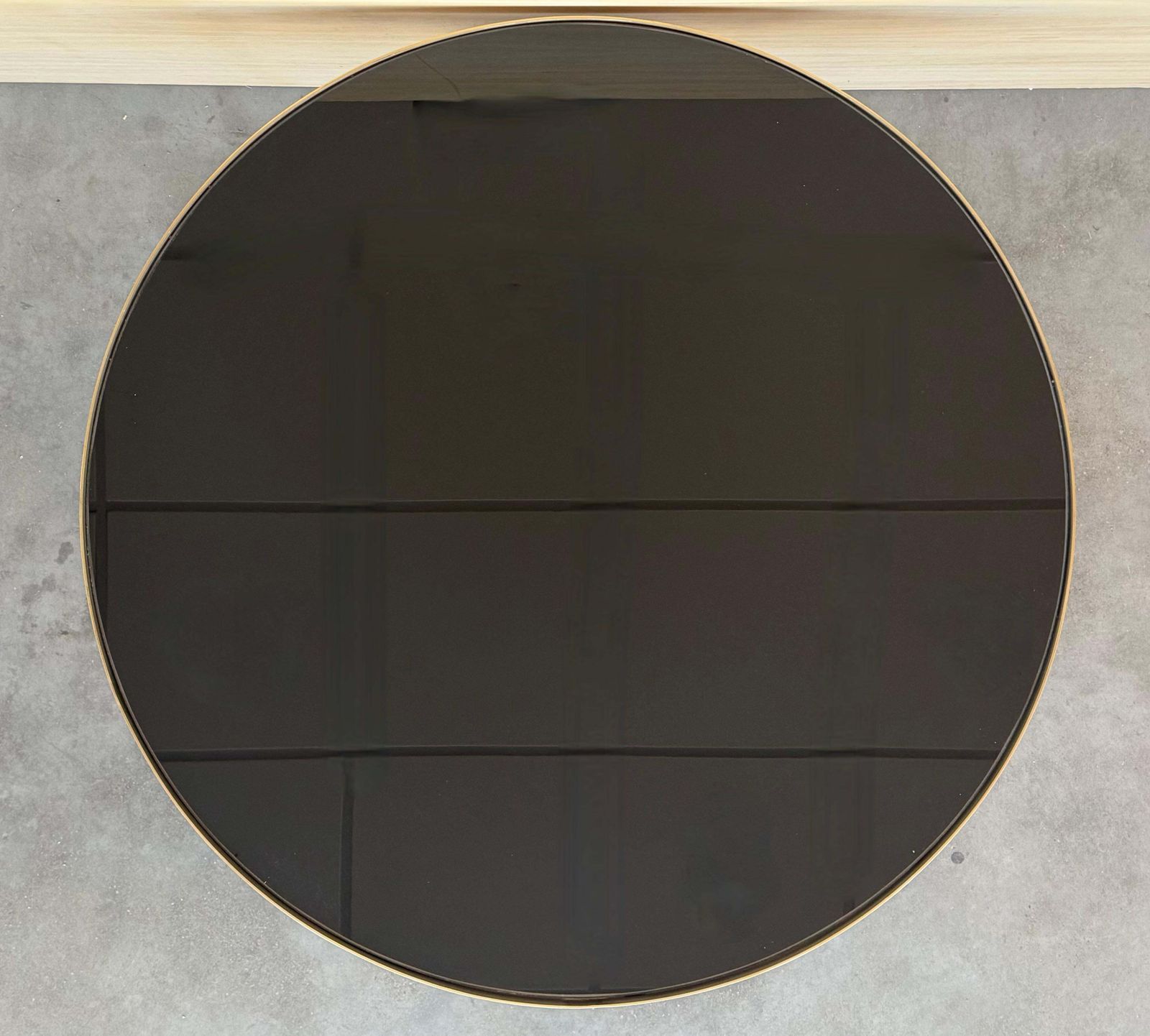 1970s Hollywood Regency Round Cantilever Brass Dinning Table With Black Glass photo vinterior