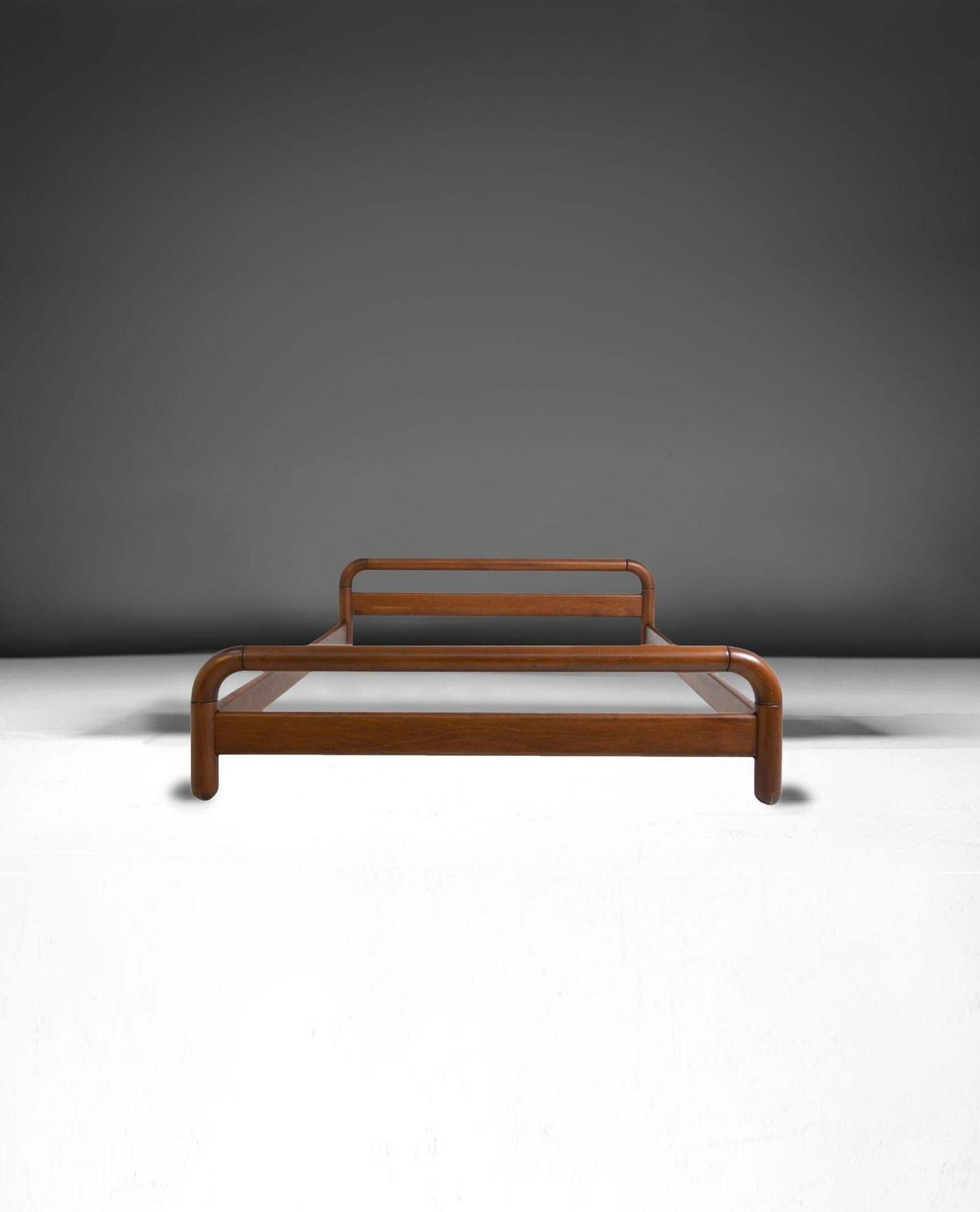 Furniture Gardenia Italian Bed, Designer Luciano De Gennaro For Brivio, 1977 photo