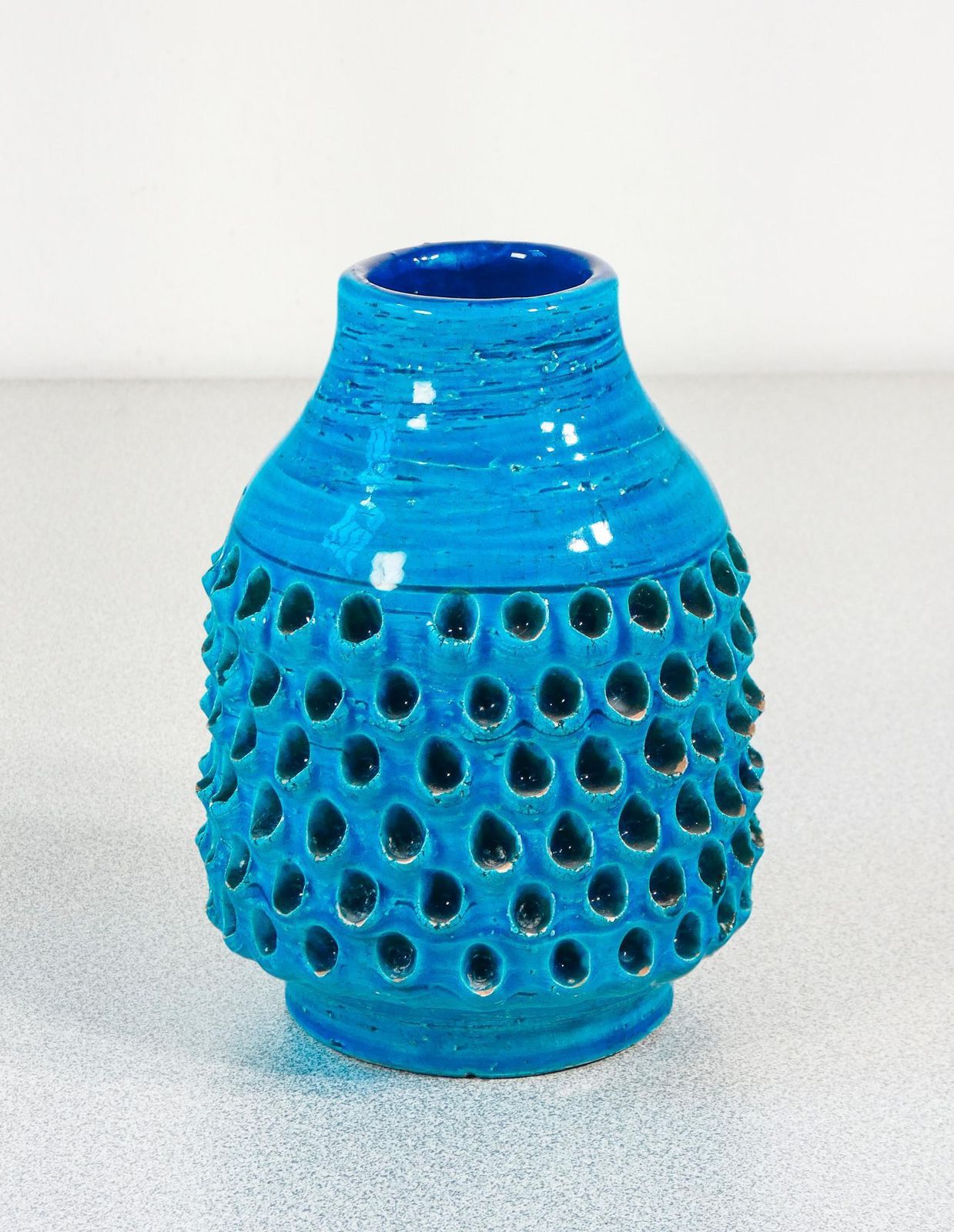 Ceramic Vase, Design Aldo Londi For Bitossi, Rimini Blu Series. 1950s/60s photo furniture