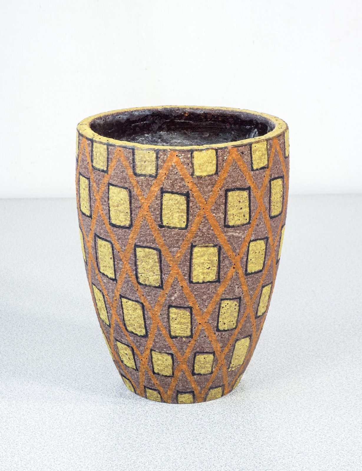 Ceramic Vase, Design By Aldo Londi For Bitossi. Italy, 1950s/60s photo furniture