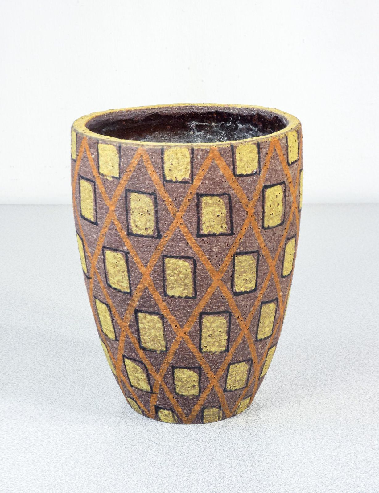 Ceramic Vase, Design By Aldo Londi For Bitossi. Italy, 1950s/60s photo Home Decor