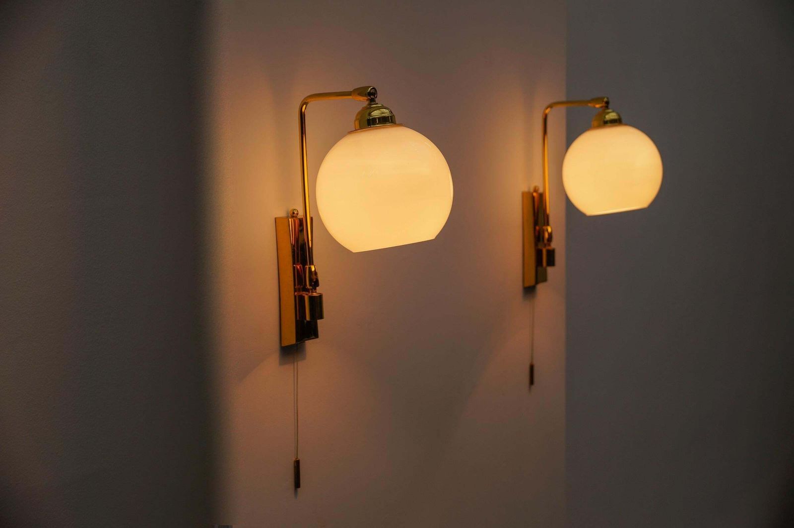 Pair Of Lovely Mid Century Modern Wall Lamps In Brass And Milk Glass, 1960s photo 1552.0