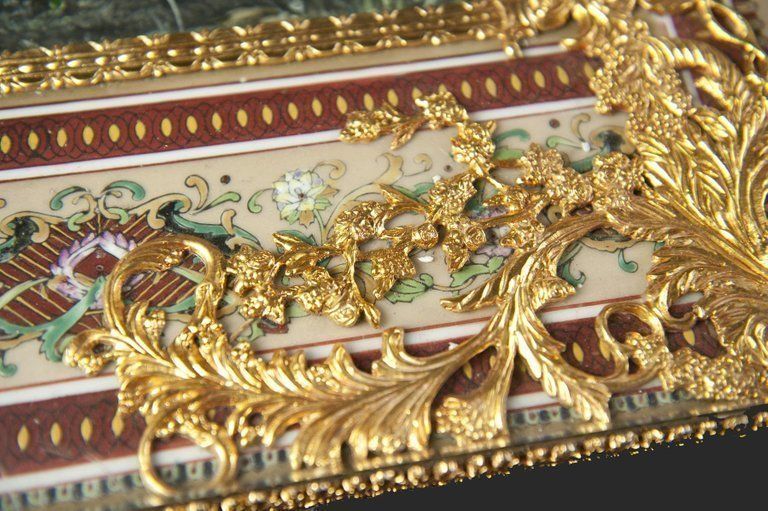 20th Century Italian Hand Painted Porcelain Majolica And Glass Table photo vintage