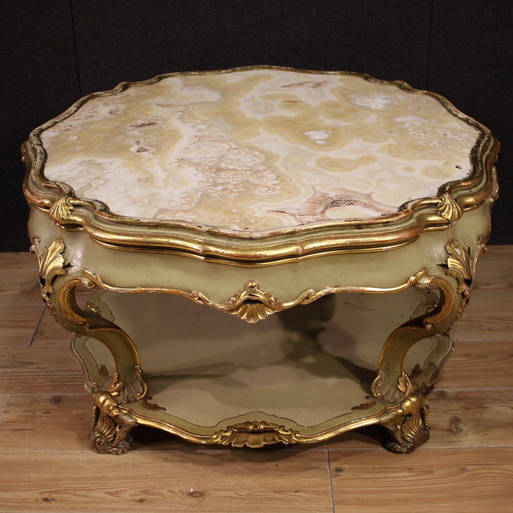 Venetian Lacquered Coffee Table In Louis XV Style From The 20th Century photo for sale