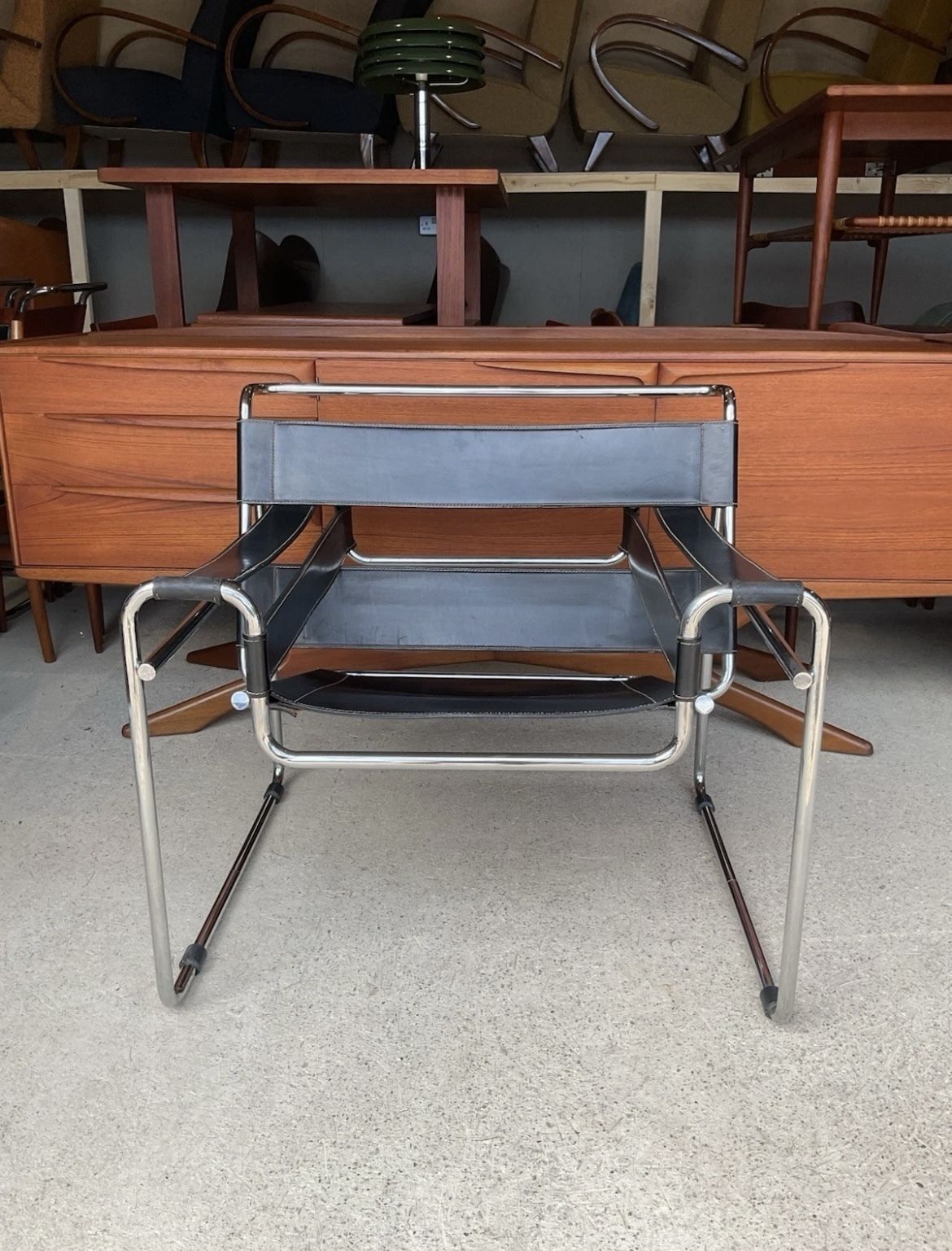 photo buy Wassily Armchair B3 Gavina Marcel Breuer Vintage Mid Century Style