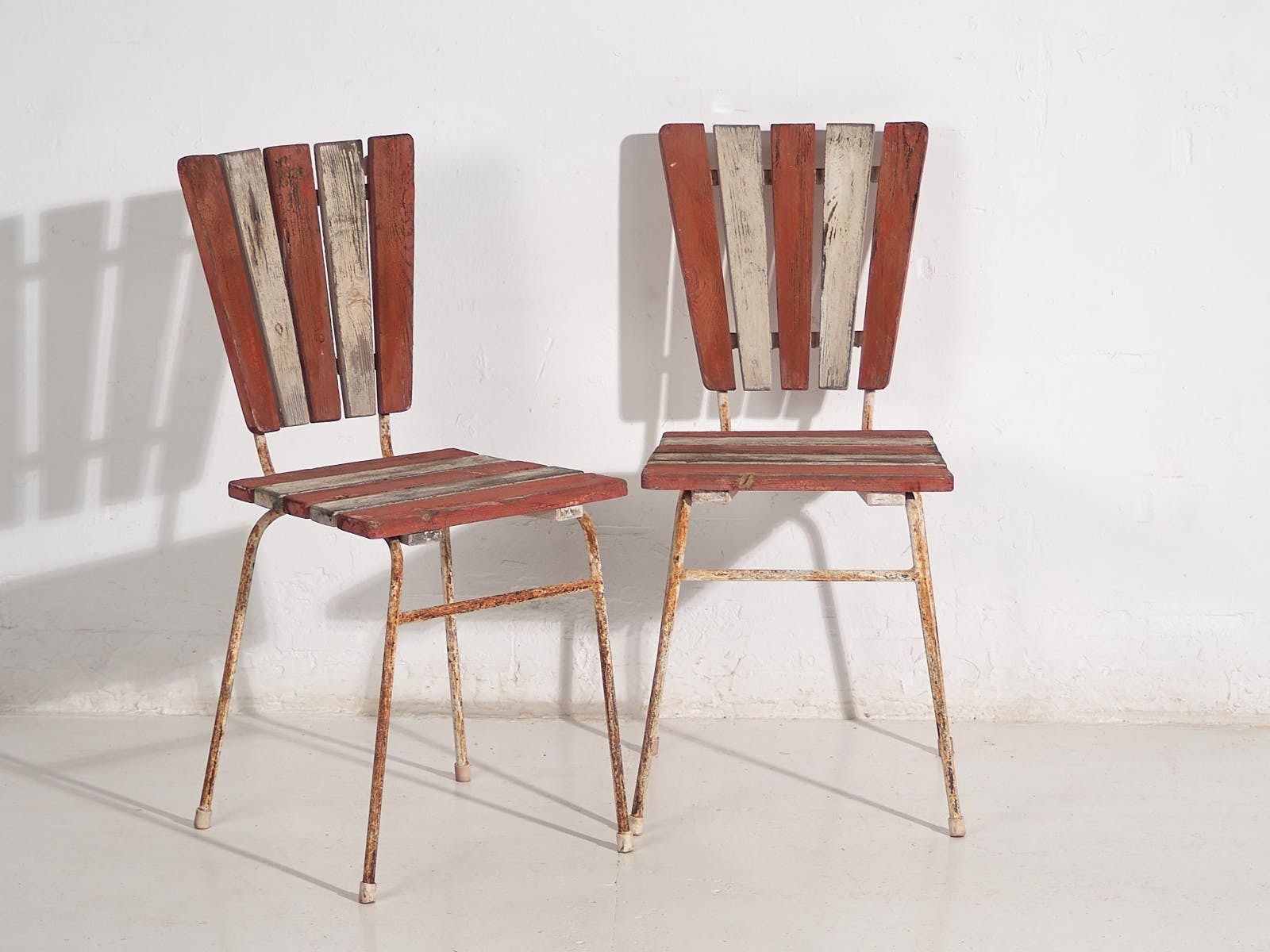 Antique Red Garden Chairs (C.1920). Set Of 4 Pieces #31 photo 1026.0