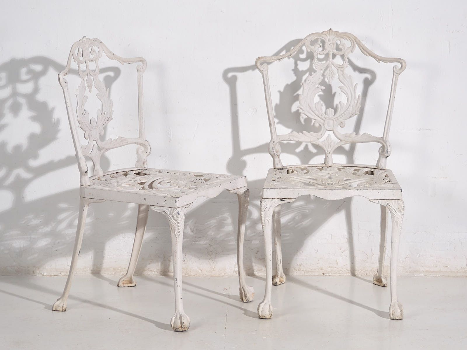 Vintage White Garden Table And Chairs (C.1950). Set Of 5 Pieces photo 1953.0