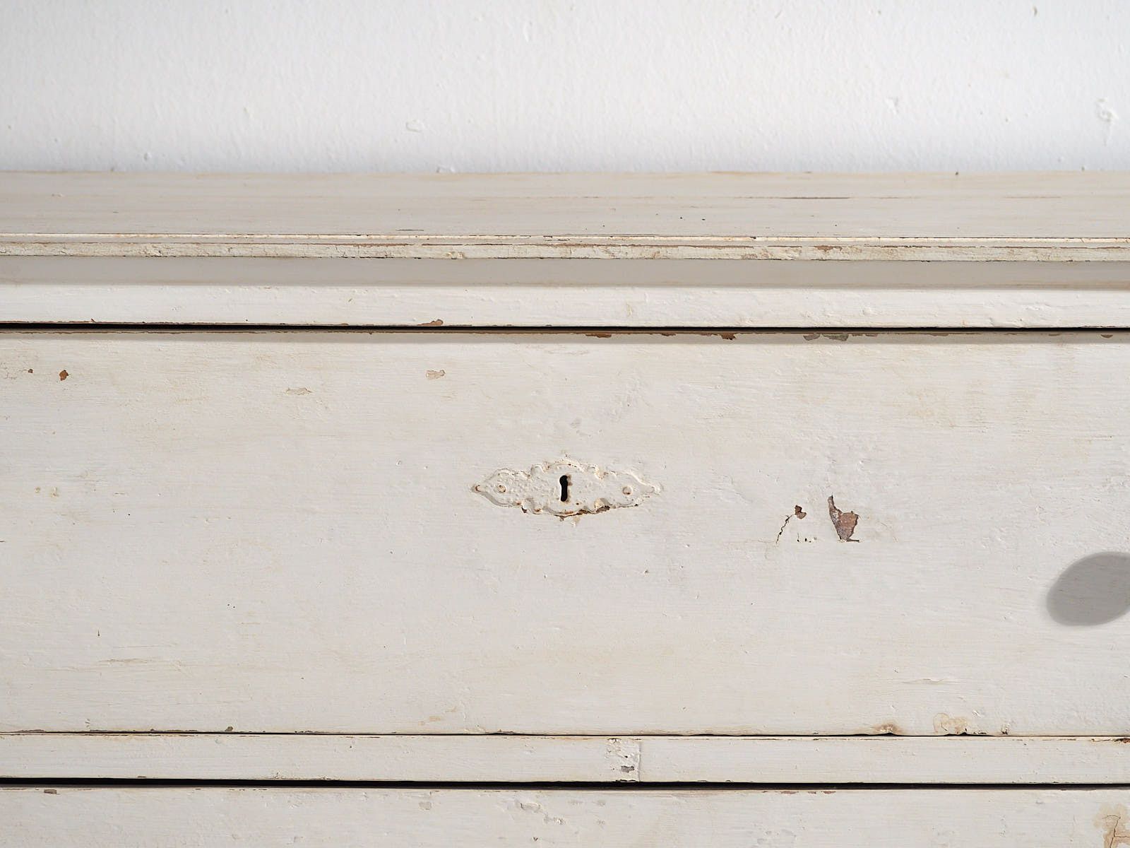 Antique White Dresser (C.1920) #24 photo vinterior