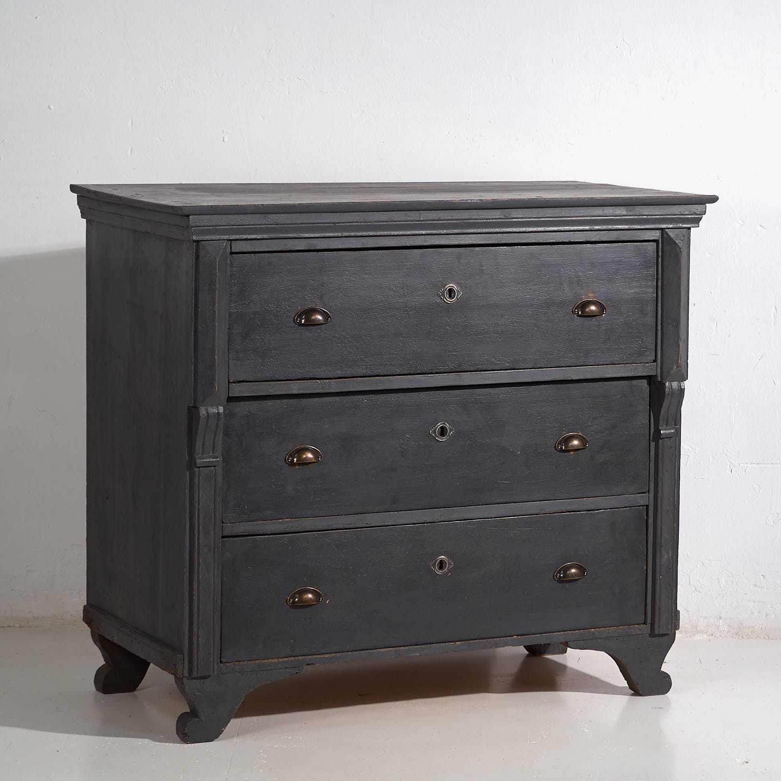 Antique Gray Chest Of Drawers (C.1920) #26
