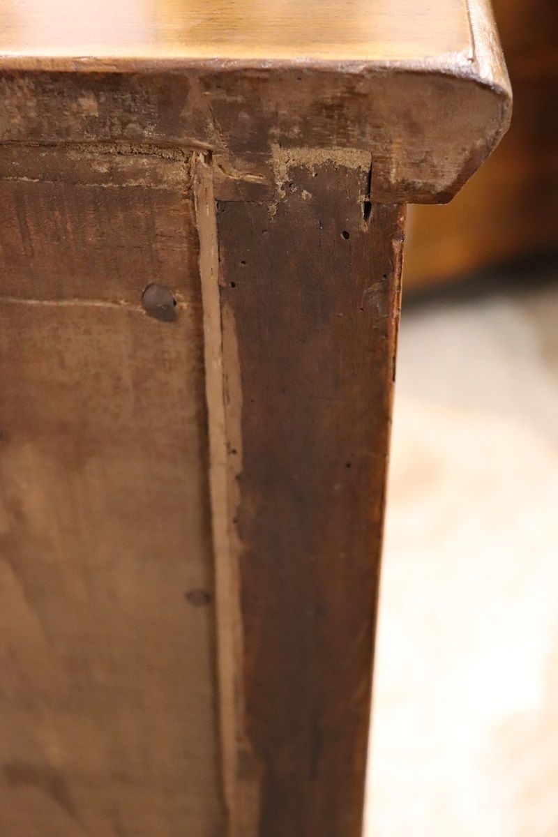 Antique Chest Of Drawers In Walnut, 1700s photo buy