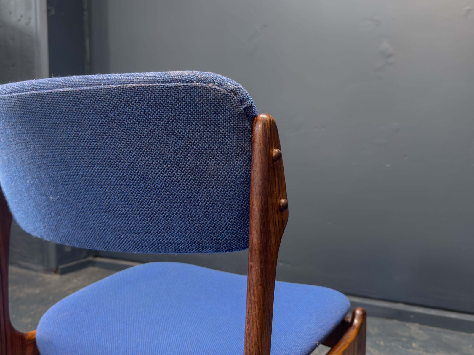 2390.0 Set Of 6 Erik Buch Model 49 Rosewood And Blue Upholstered Dining Chairs photo