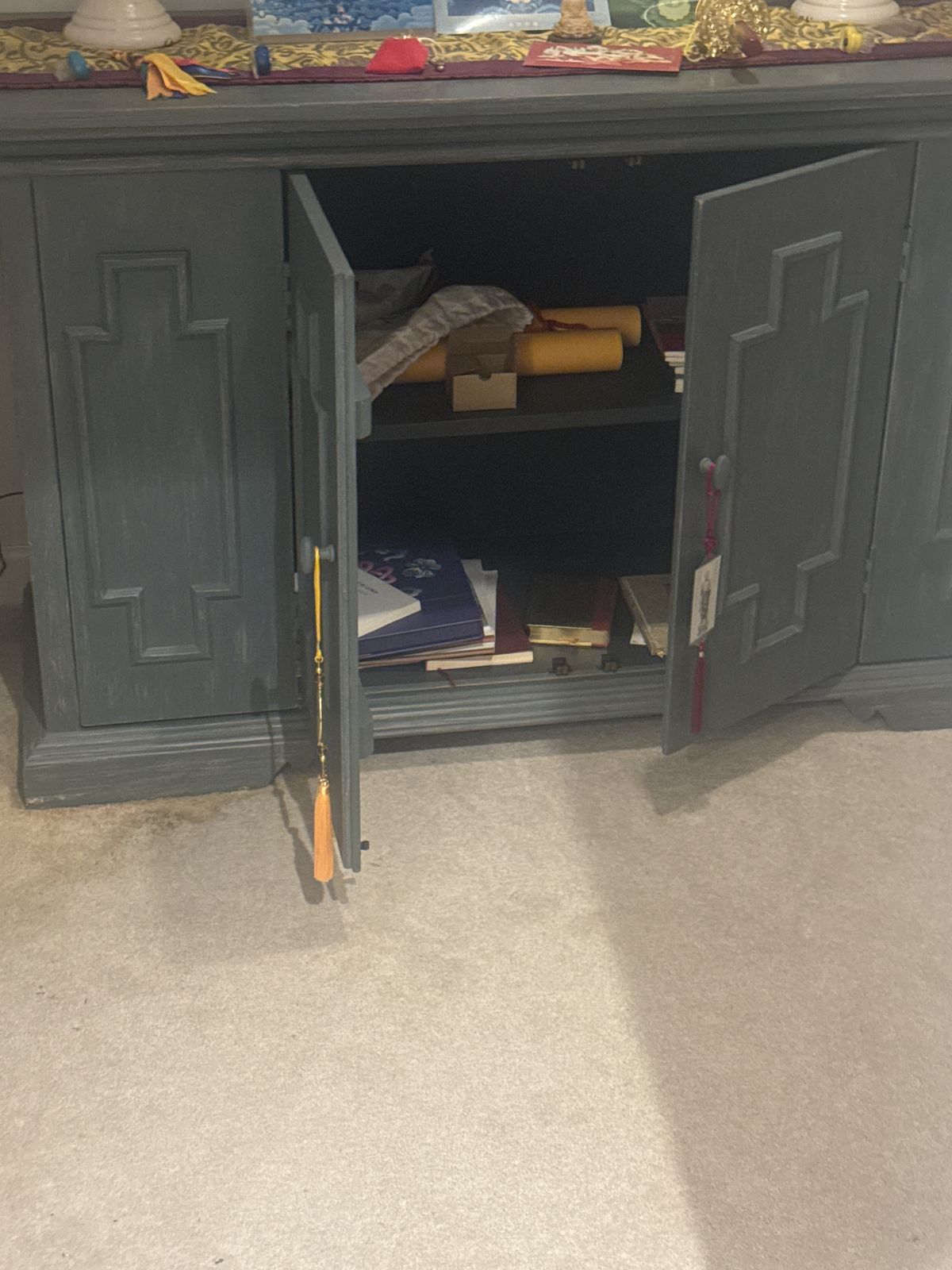 Oka Cabinets Rrp 2500 photo for sale