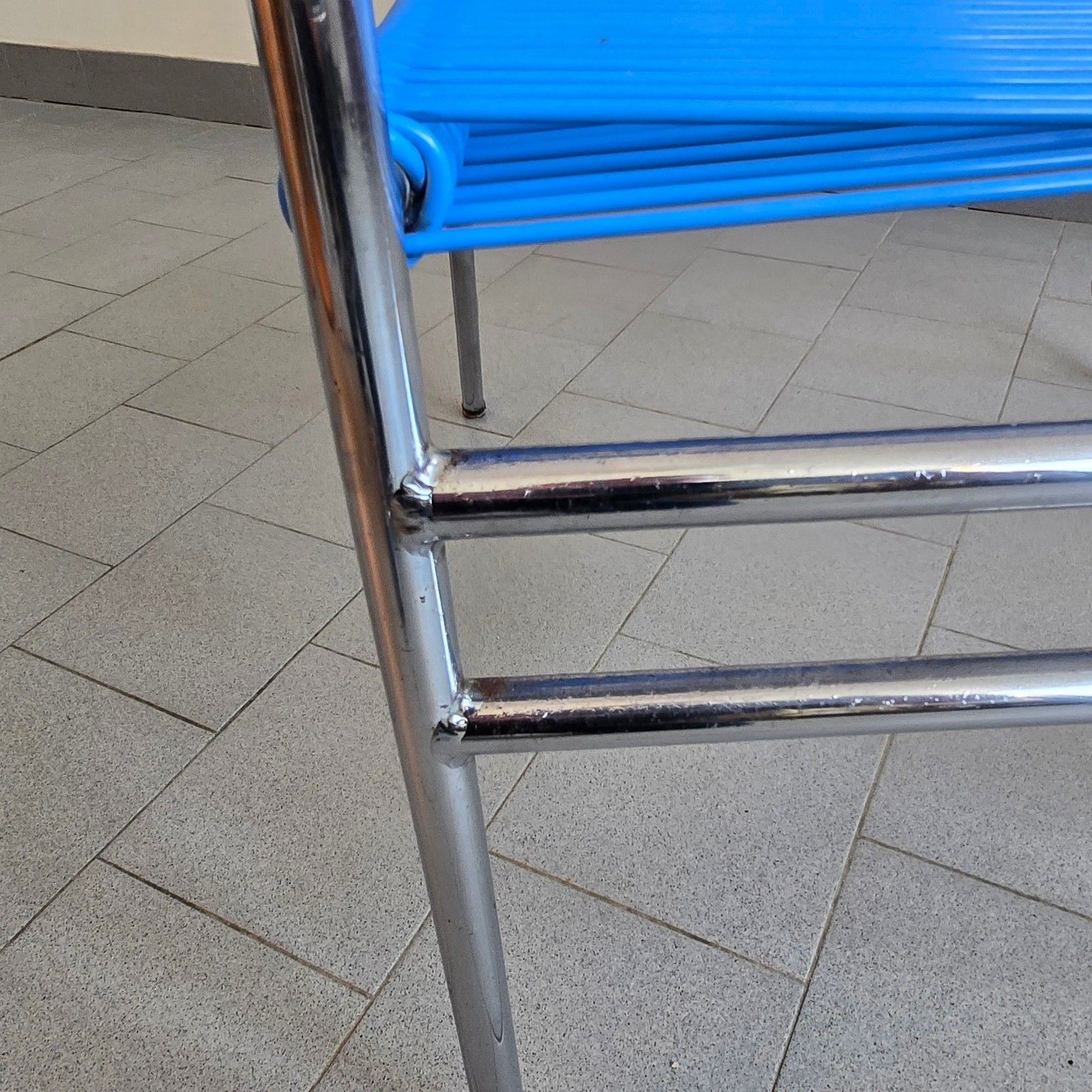 363.0 Vintage 1960s Blue Wire & Chrome Steel Scoubidou Armchair 60s Retro 1960s Zazou photo