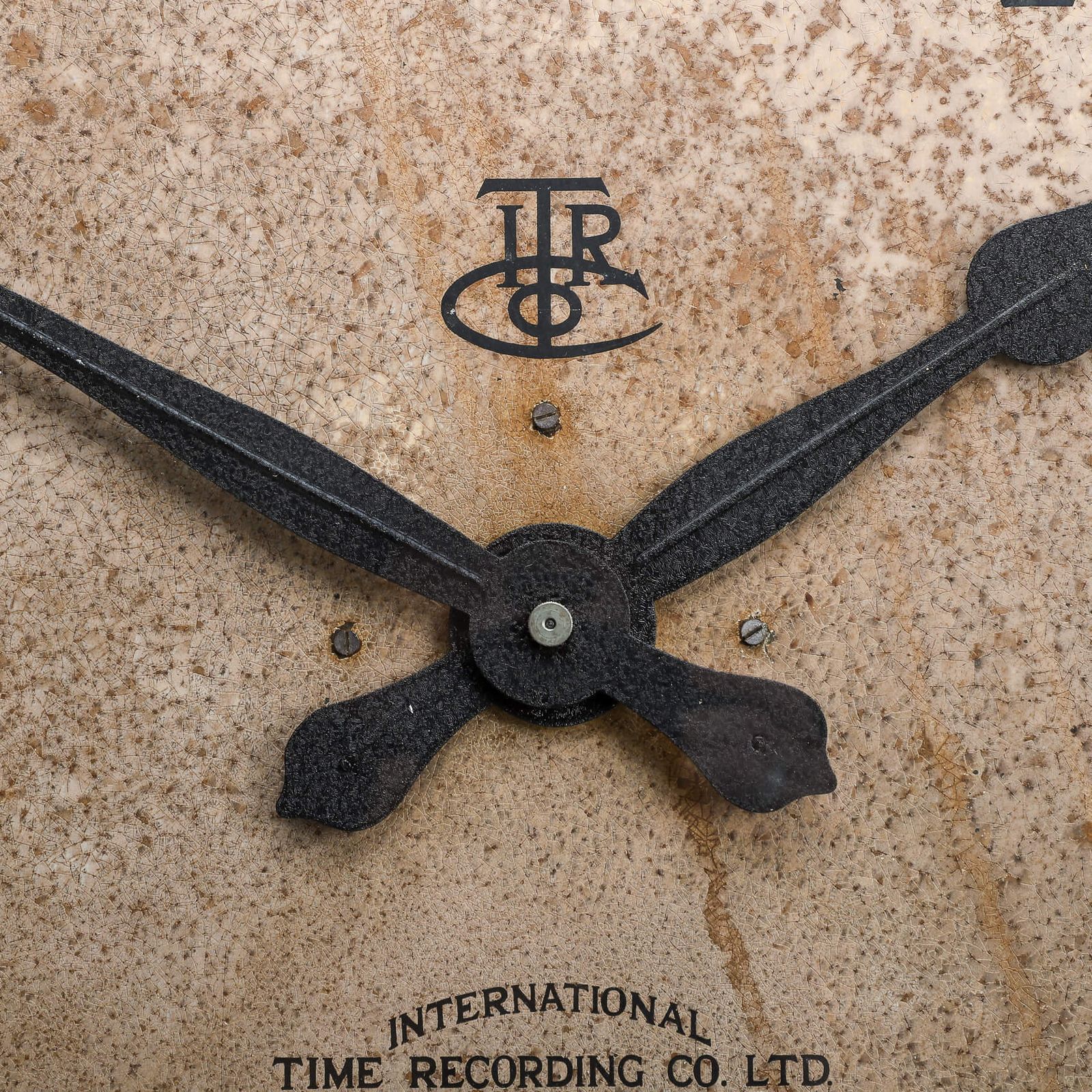 photo furniture Large 28 Inch Aged Copper International Time Recordings Wall Clock