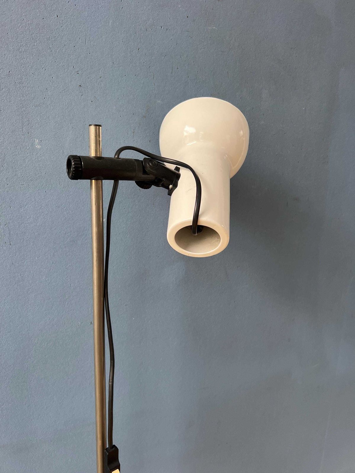 Kleine Witte Mid Century Vloerlamp photo buy