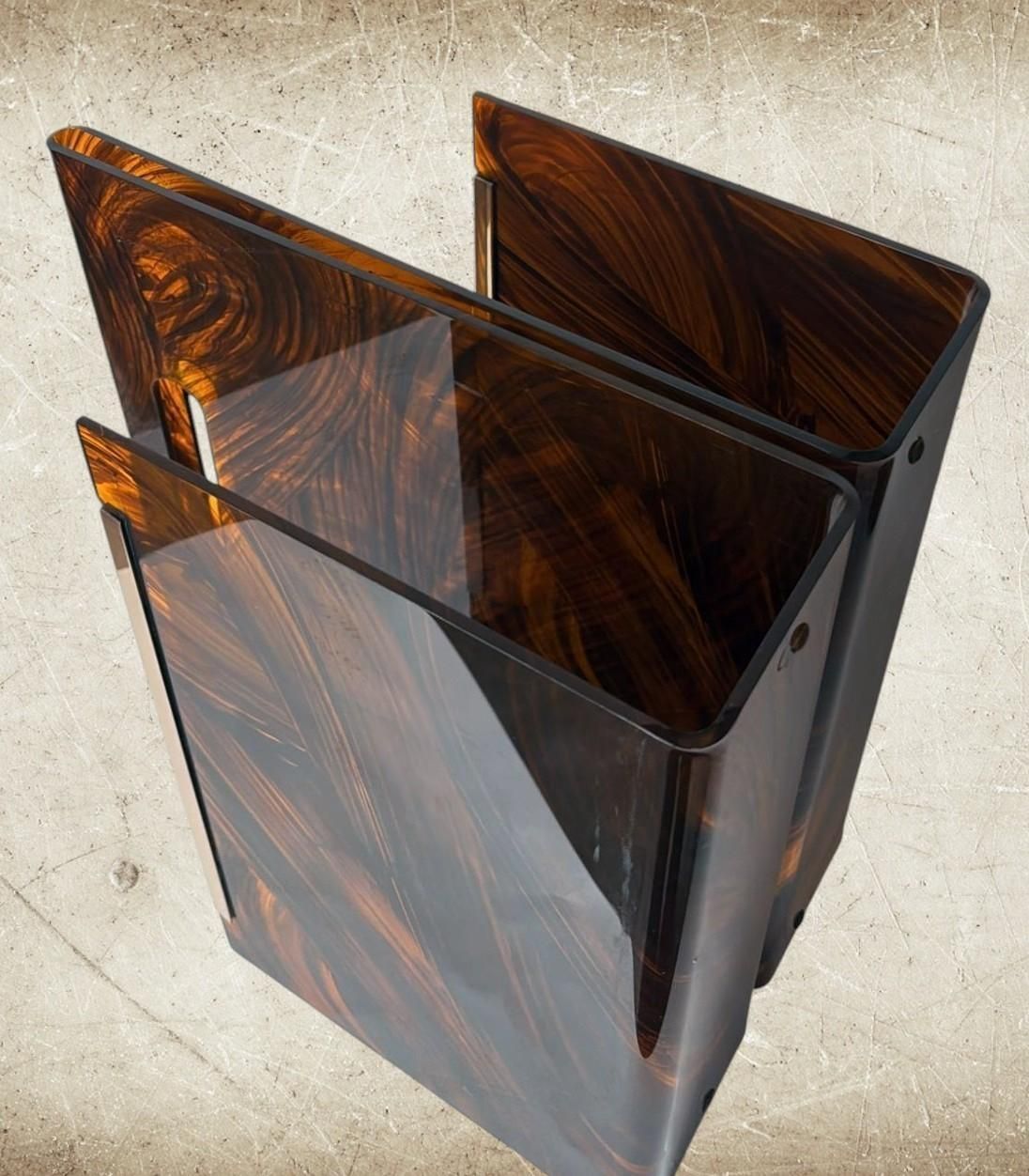 624.0 Willy Rizzo Style Italian Tortoiseshell Plexiglass And Brass Magazine Rack photo
