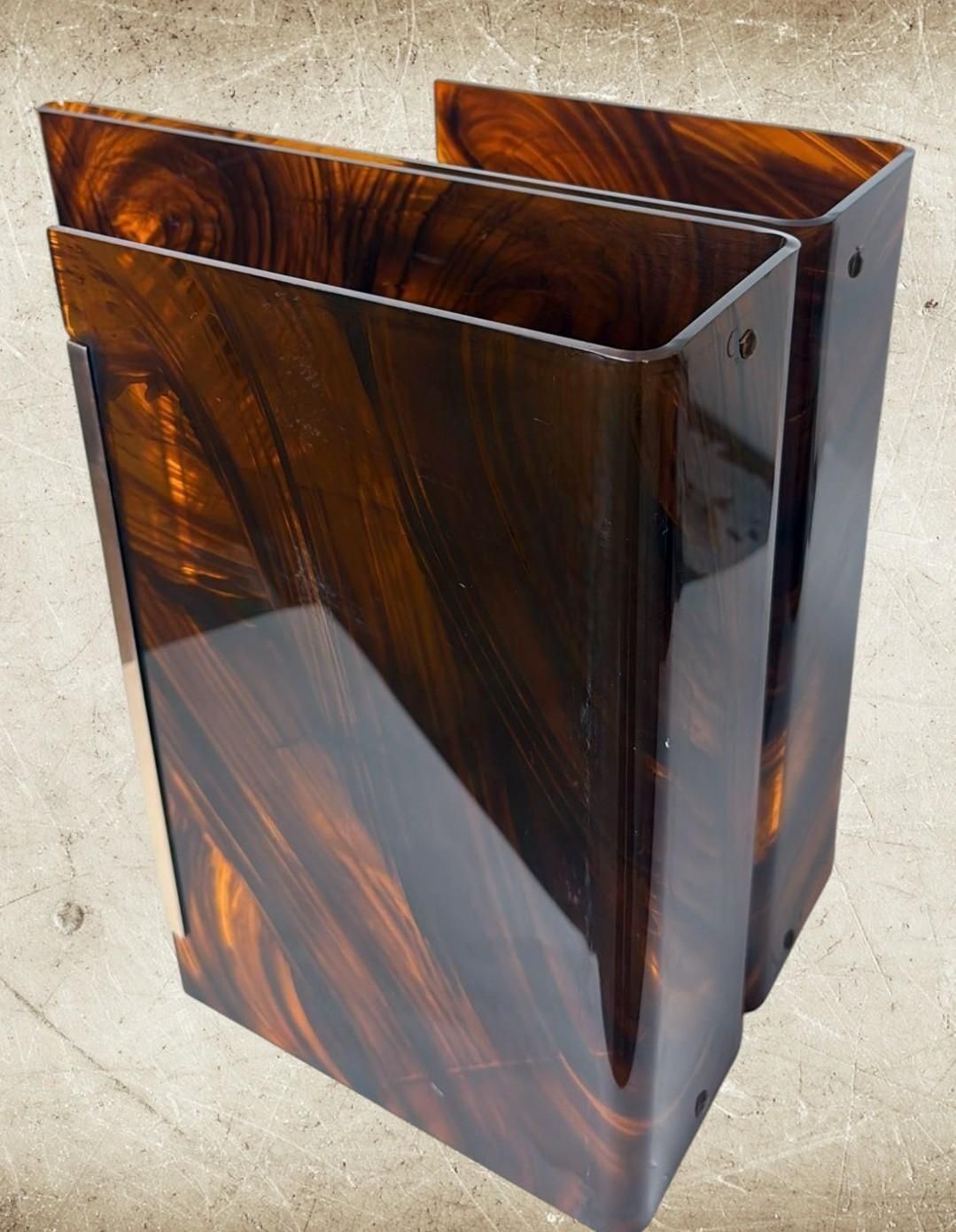 photo buy Willy Rizzo Style Italian Tortoiseshell Plexiglass And Brass Magazine Rack