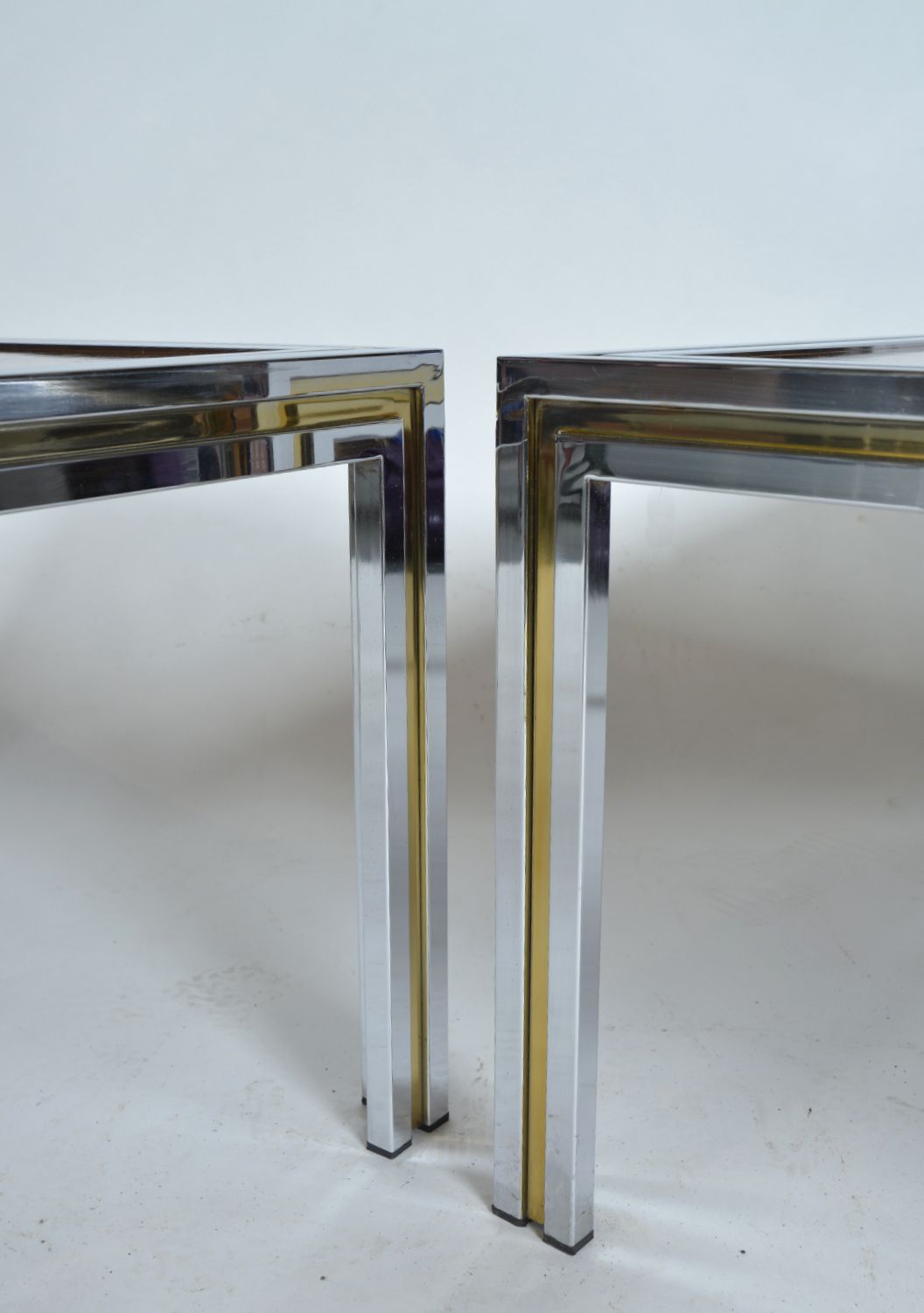 Large Pair 1970s Italian Chrome Brass Burr Elm Wood Side Lamp Occasional Tables Hollywood Regency photo vinterior