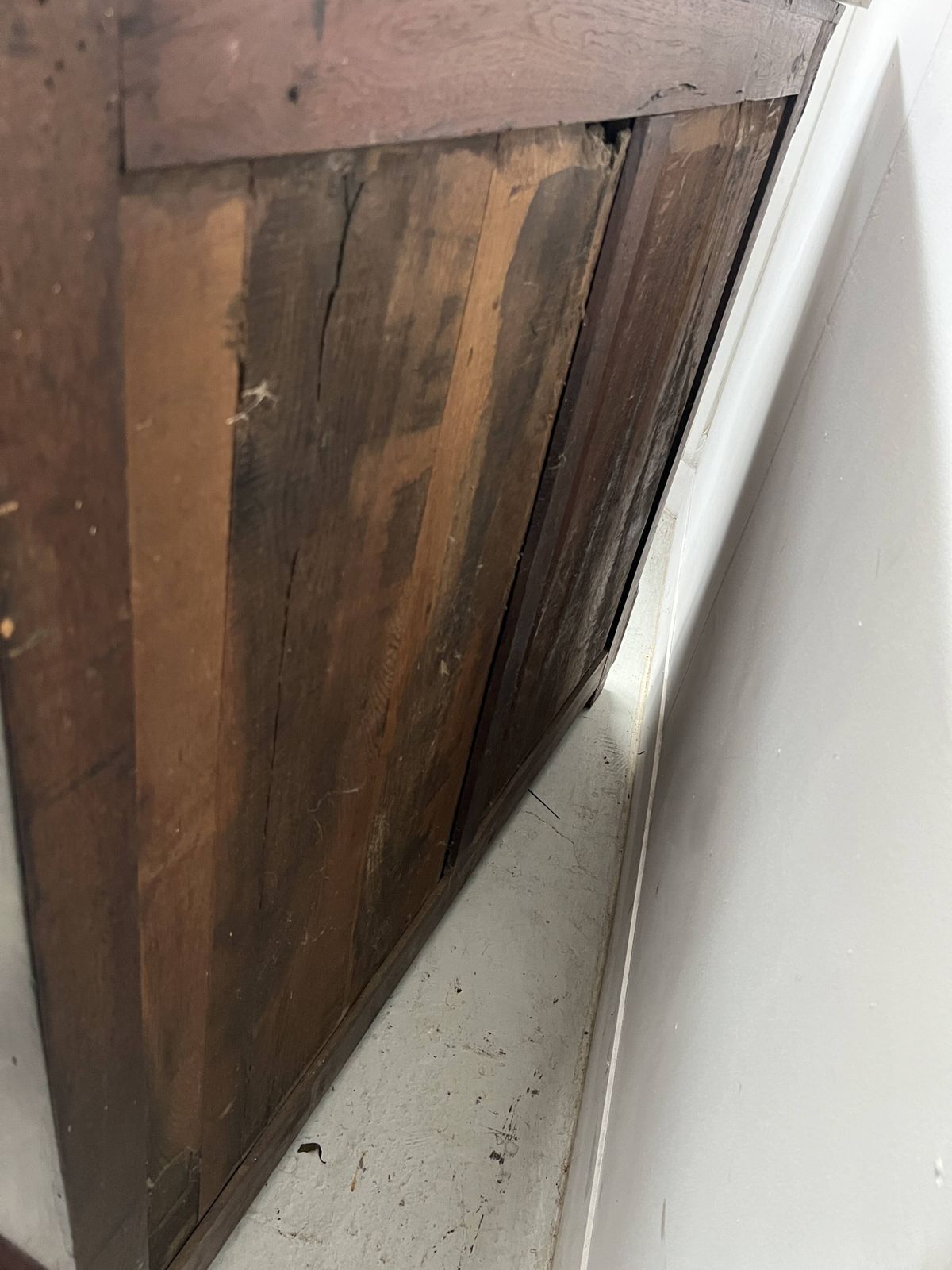 Louis Philippe Mahogany Chest Of Drawers, 19th Century photo for sale