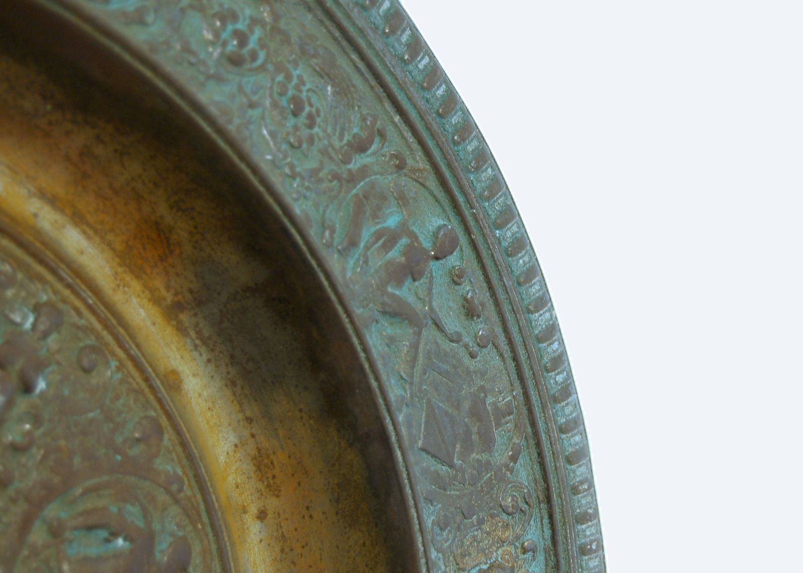 François Briot   Bronze Wall Plaque 19th Century   Diam. 44 Cm   Louvre Museum photo 490.0