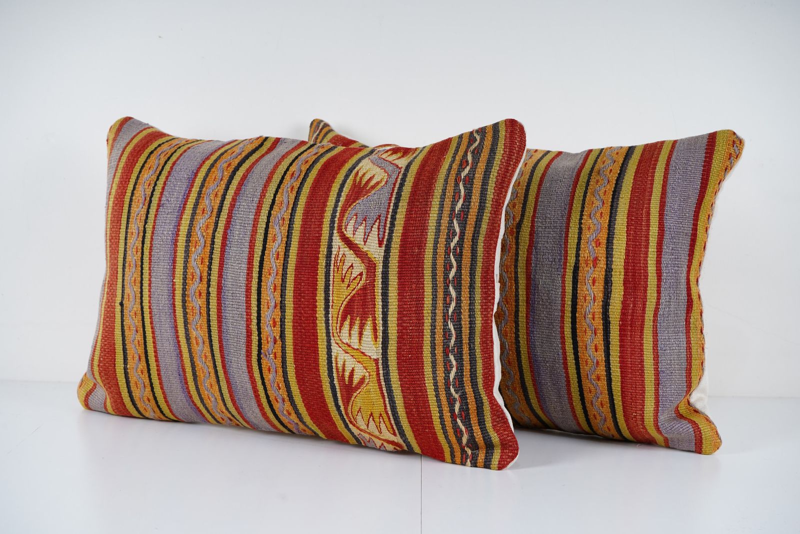 Turkish Kilim Lumbar Pillow Covers Set, Organic Wool Outdoor Striped Kilim Cushion Covers, Perfect Anatolian Home Accent Gift photo Textiles