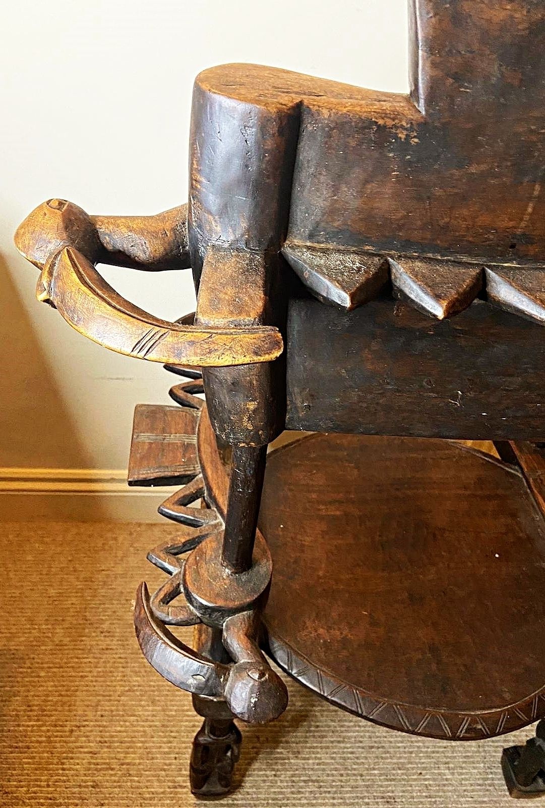 Ceremonial Fertility Chair, 19th Century photo 350.0