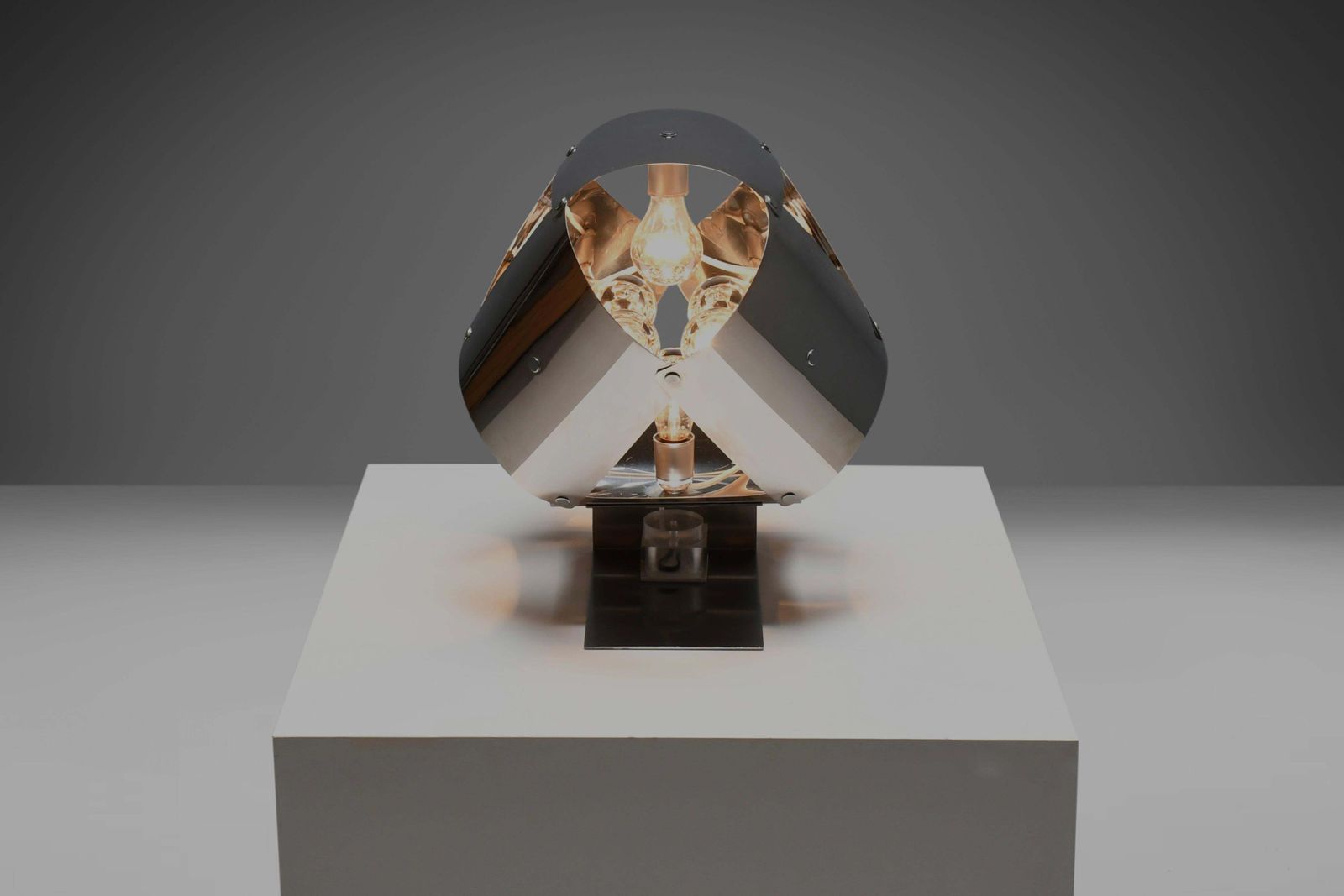Stainless Steel Table Lamp By Edera Radici For Sagim – Italy, 1970 photo for sale