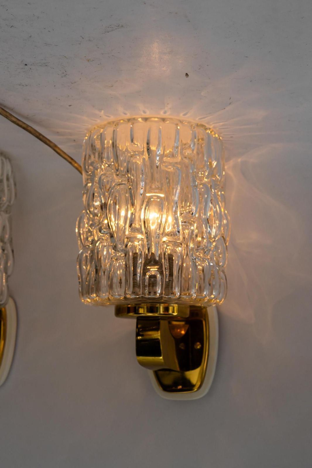 photo for sale 2 Rupert Nikoll Wall Lamps With Structure Glass Vienna Around 1950s