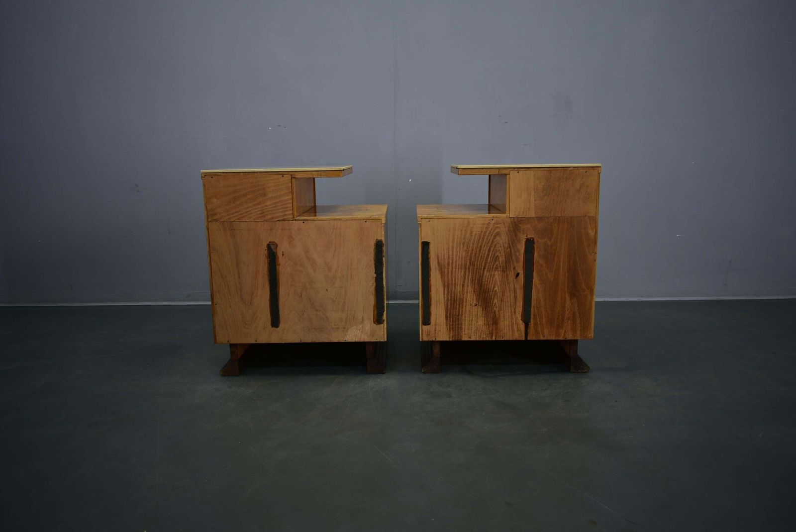 photo buy 1940s Set Of Bedside Tables By Jindrich Halabala, Czechoslovakia