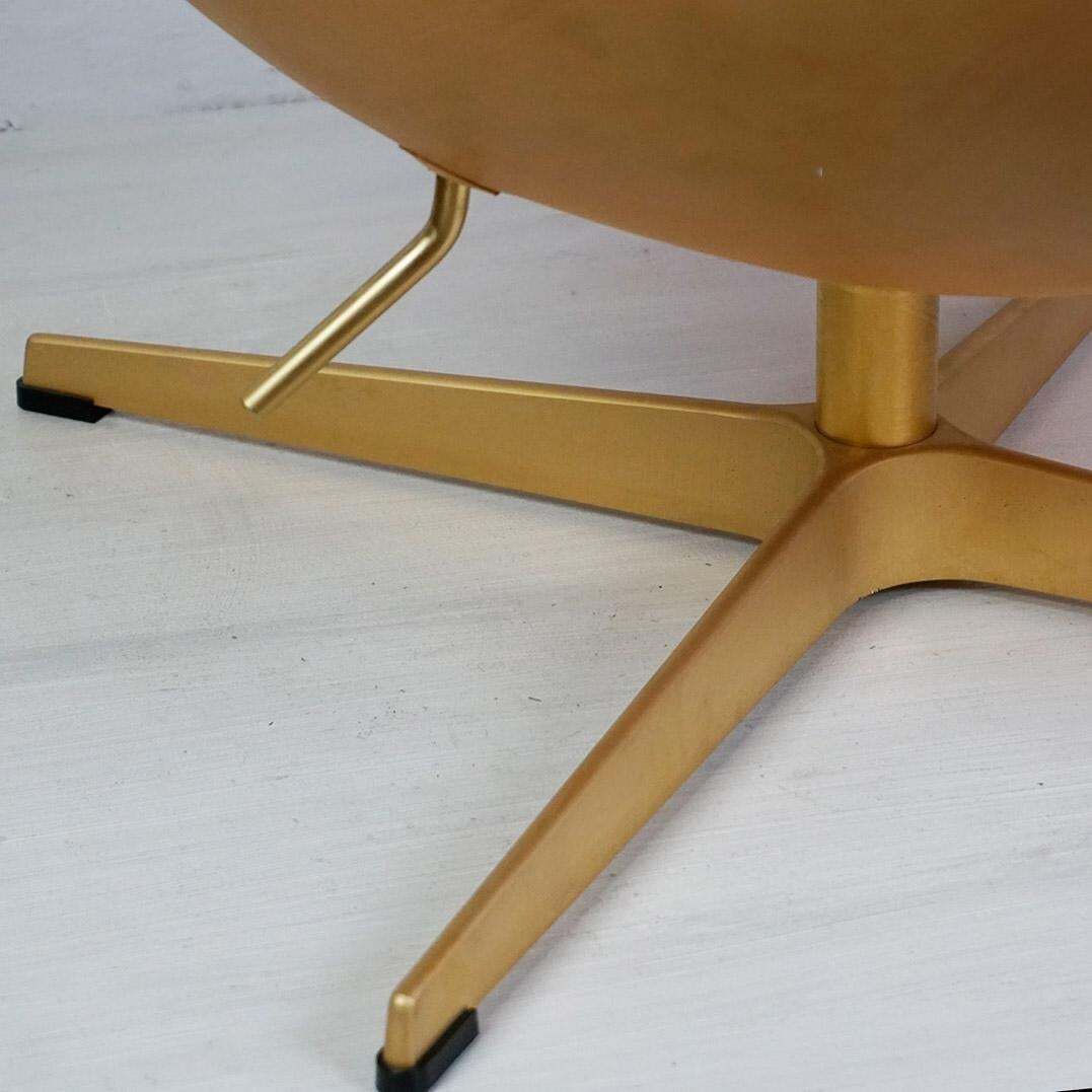 Leather Egg Chair By Arne Jacobsen For Fritz Hansen Limited Anniversary Edition photo buy