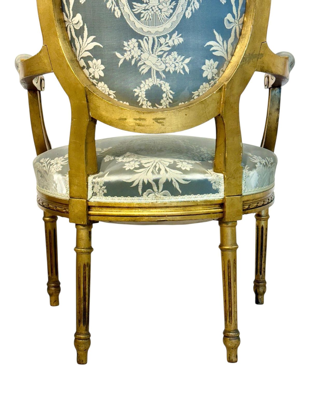 photo vinterior Pair Of Louis XVI Medallion Carved And Gilded Wood Armchairs