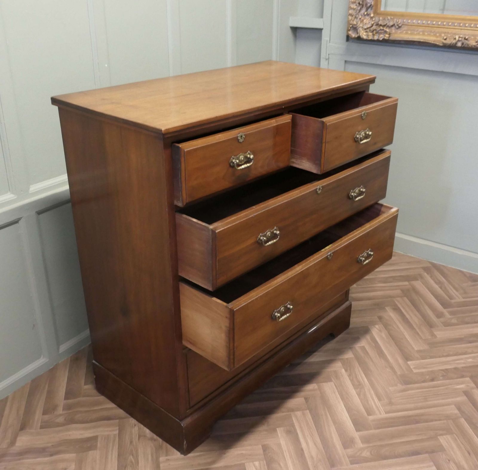 A Large Edwardian Walnut Chest Of Drawers photo 1500.0